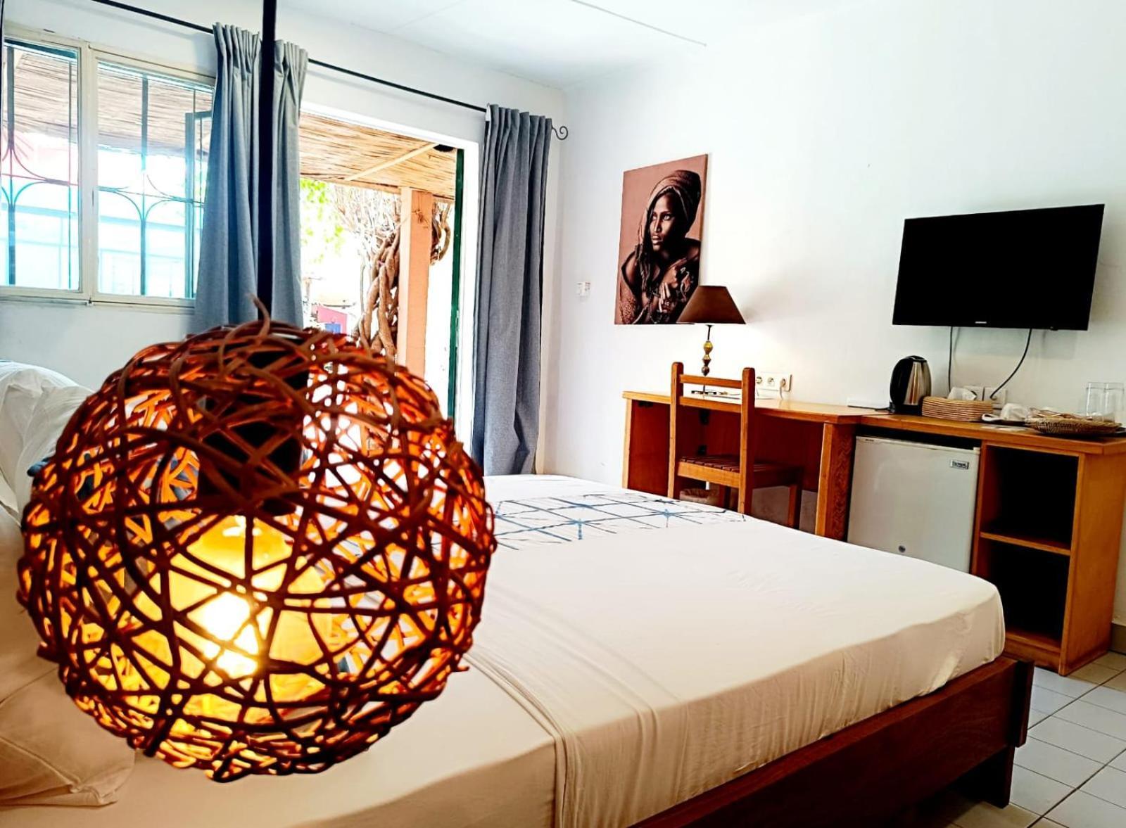 Hotel Les Palmiers Wagadugu Zewnętrze zdjęcie