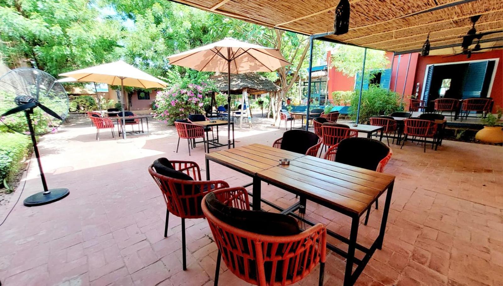 Hotel Les Palmiers Wagadugu Zewnętrze zdjęcie
